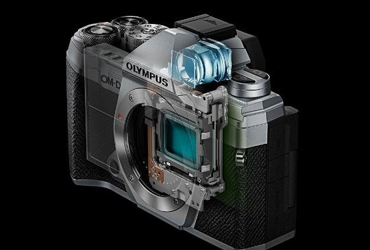 Olympus 正式推出 E-M5 Mark III 無單反相機